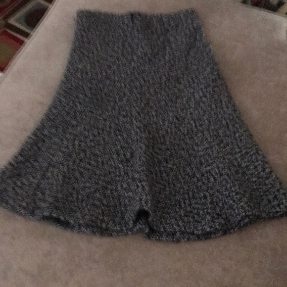 Zara Basic Wool A-line Pendulum Panel Skirt - Picture 5 of 6